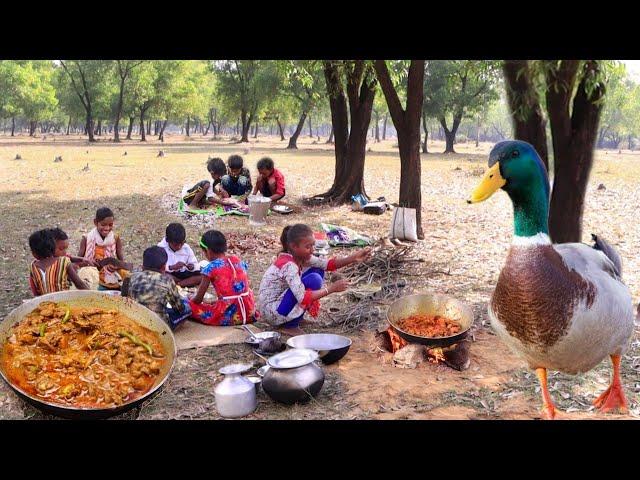 winter season picnic||DUCK MEAT curry cooking and eating with hot rice by santali tribe childrens