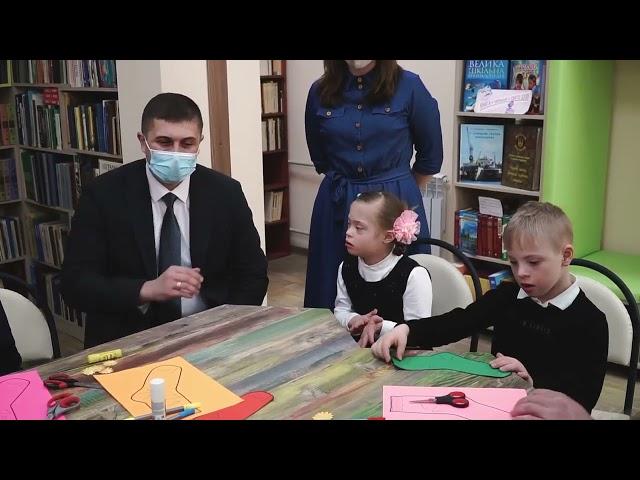 Голова ХОДА Сергій Козир з візитом до Херсонської гімназії №16