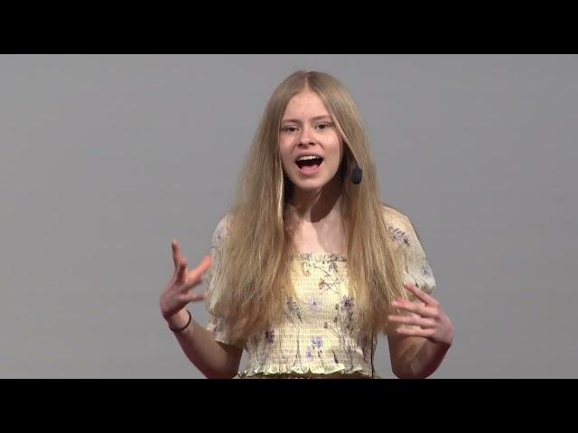 Multitasking: Friend or Foe? | Lucie Pirklova | TEDxYouth@EEB3