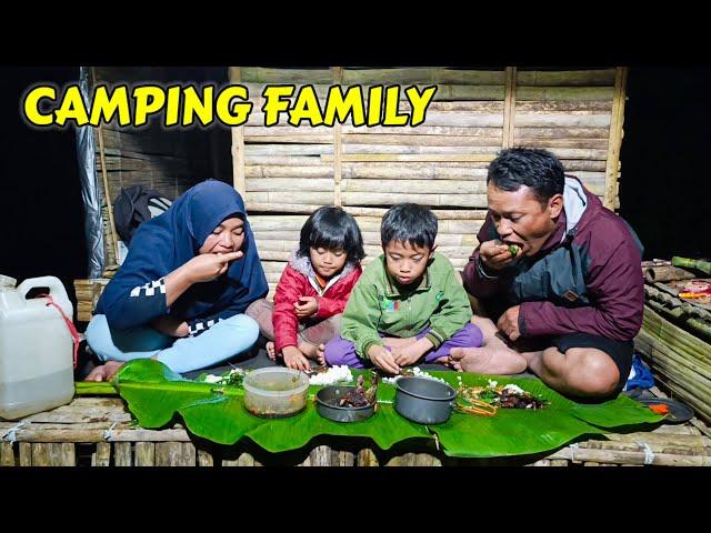 FAMILY CAMPING HIT BY DICK FOG - EATING GRILLED FISH - NOT CAMPING WITH HEAVY RAIN