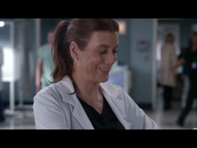 Stefania Spampinato as Carina Deluca on Grey's Anatomy 19x11 p.3