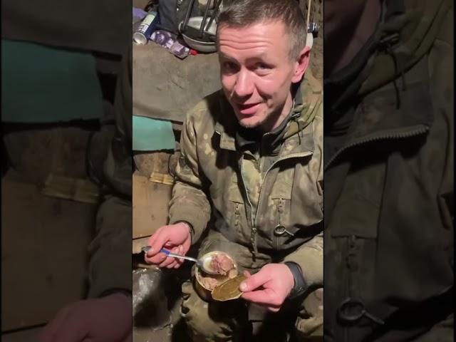 Русский боец приехал в отпуск с СВО. Позывной Электроник