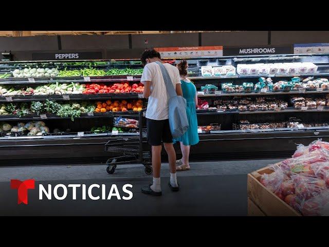 Los altos precios de la comida repercuten cada vez más en los bolsillos | Noticias Telemundo