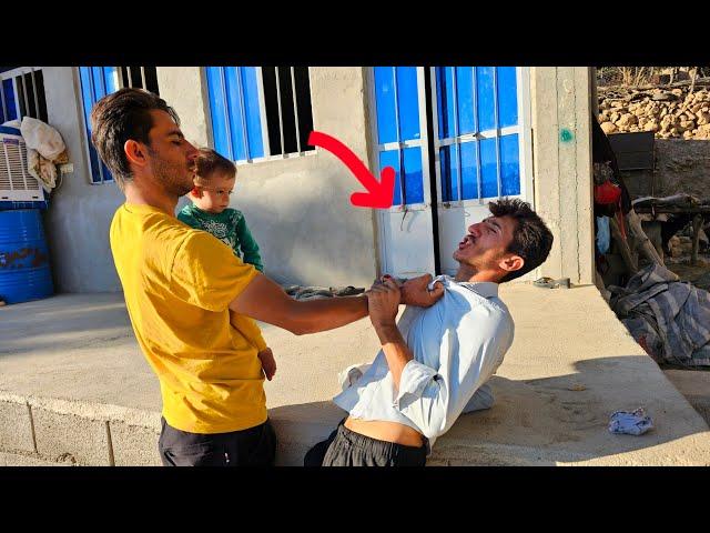 Terrible conflict: conflict between Ahmed and Sabjan, Zahra, Fatemeh and Pouria.
