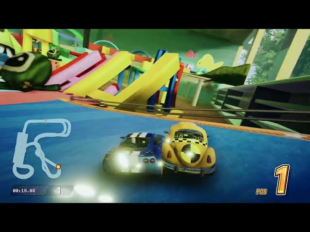 Super Toy Cars 2 (PS4) gameplay
