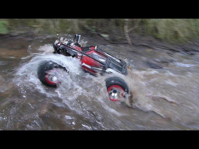 Traxxas Summit, Crawl & Trail fun in water Part 1