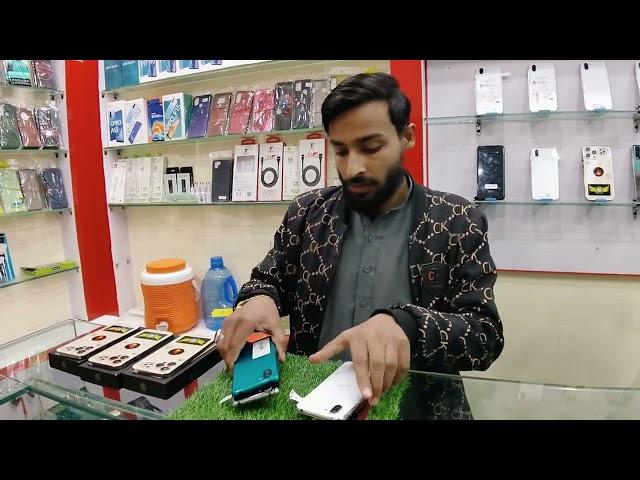 SAFA GADGET'S. :: SHARP AQUOS R2 , R3 ,Iphone 13pro max master copy in RAWALPINDI