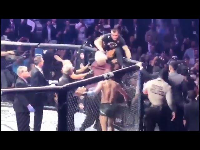 Нападение команды Хабиба на Конора на UFC 229