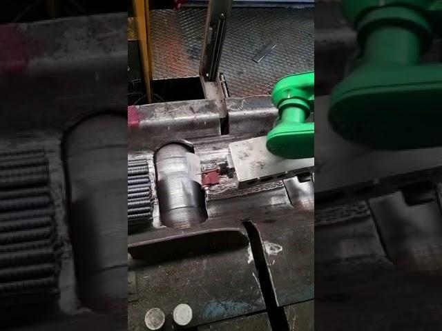 ESSEPIEFFE - Industrial tags application by robots