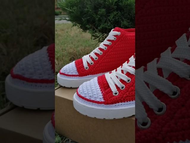 Конверсы вязаные. Кеды крючком  #knittingshoes #crochetshoes #converse