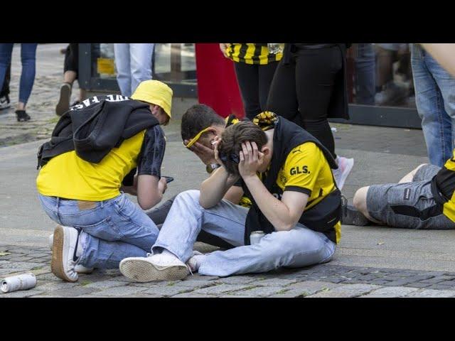 Meistertitel knapp verpasst: Stimmung in Dortmund „am Boden“