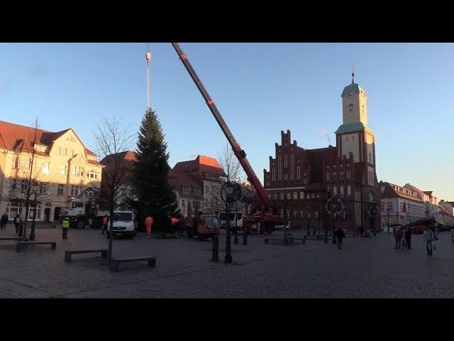 Schiefer Weihnachtsbaum 2018 - Wittstock/Dosse (WK-tv)