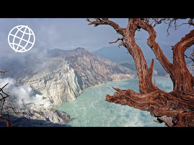 Blue Flames and Sulfur Mining at Kawah Ijen, Indonesia  [Amazing Places 4K]