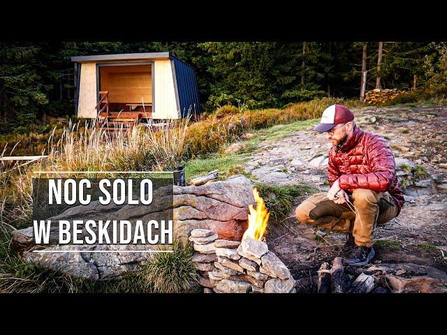 Noc Solo w Beskidach - huraganowy wiatr i biwak w nowej wiacie