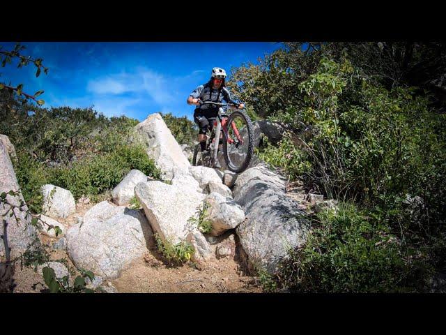 INTO THE GNAR In MEXICO, BAJA, LA VENTANA, JUNKY HIKING TRAIL !!