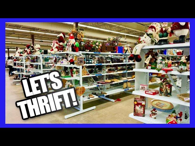 THRIFT WITH ME! & MY HAUL! ++ VINTAGE SHOP CHRISTMAS FINDS! Thrifting 2024 #42