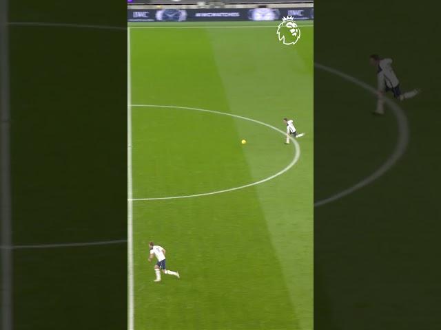 Harry Kane finishes swift Spurs move v Arsenal