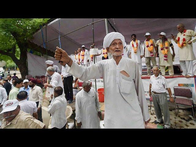 One rank One Pension: Two protesters go on fast unto death