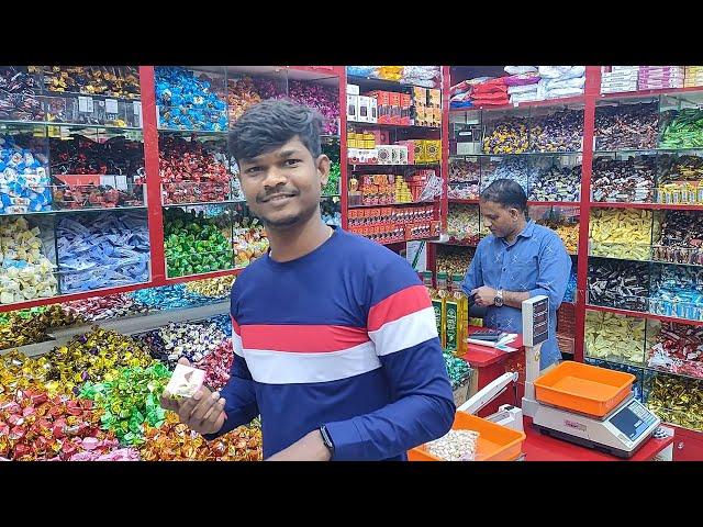 Chocolate Buying in Dubai #tamilvlog  துபாயில் மிட்டாய் வாங்கலாம் வாங்க #chocolate