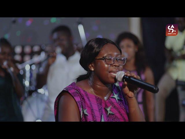 GHANA GOSPEL REGGAE MEDLEY FROM SANDY ASARE LATEST