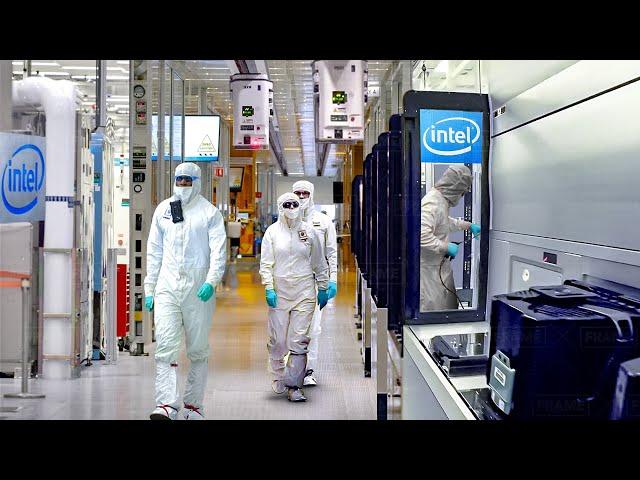 Inside Intel’s Futuristic Factory in the US