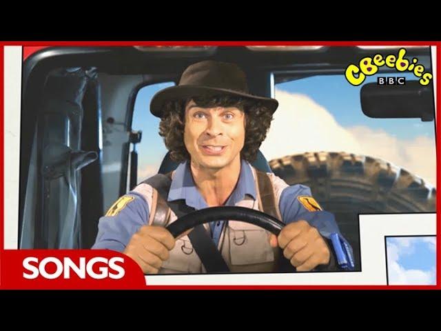 CBeebies Songs | Andy's Safari Adventures Theme Song