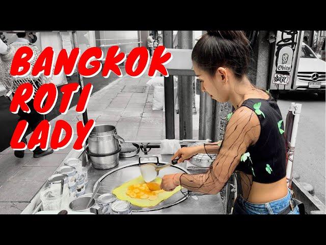 Bangkok Roti Lady makes the Sweetest Banana Pancake in the World - Thai Street Food