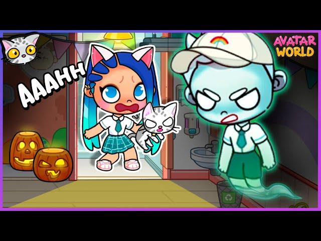  There's a GHOST in the School!  Halloween in Avatar World 