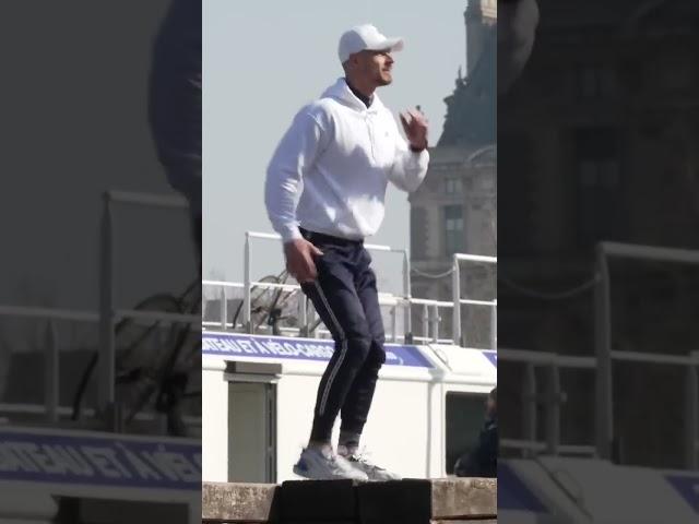 BEATBOX PRANK ,Hilarious! can't stop my laughing