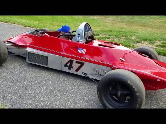 Reynard 82F Formula Ford - Test Run!