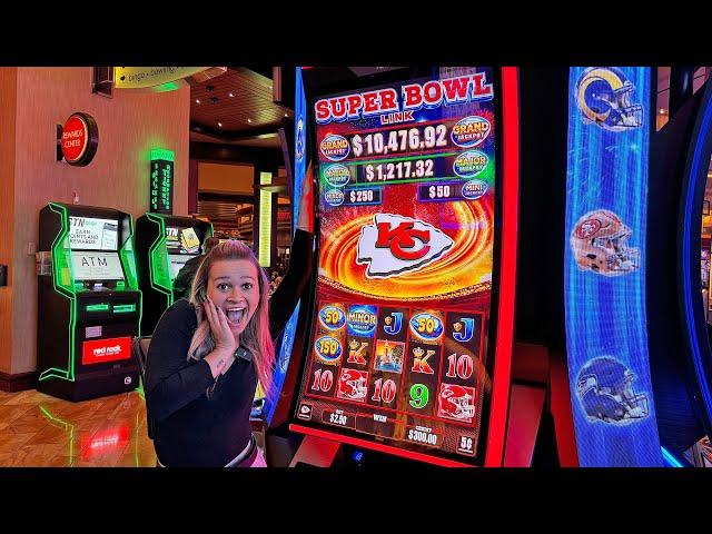 The New NFL Super Bowl Slot Machine PAYS OUT HUGE!