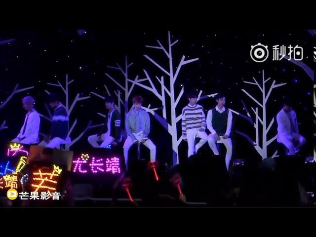 180524 小清新节香蕉娱乐Trainee 18演唱 “让世界毁灭"