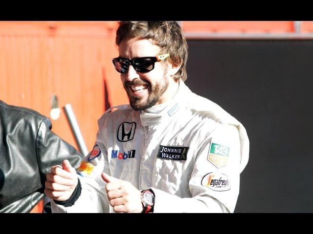 Drive a lap with the MP4/4 and Fernando Alonso