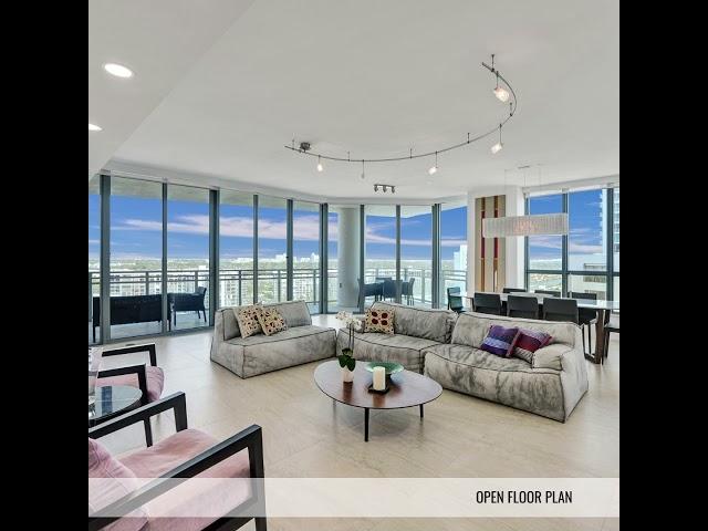  Condo for Sale in Hollywood, FL!