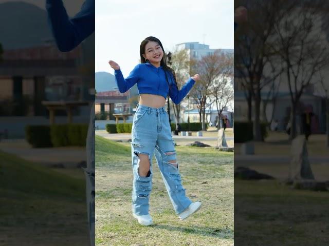 Green, Green Grass Blue, Blue Sky Tiktok Dance #shorts #tiktok