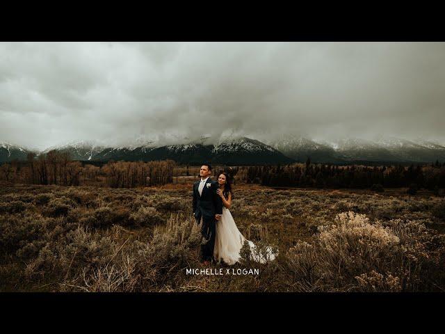 Beautiful Wyoming Elopement - Grand Tetons and The Wedding Tree