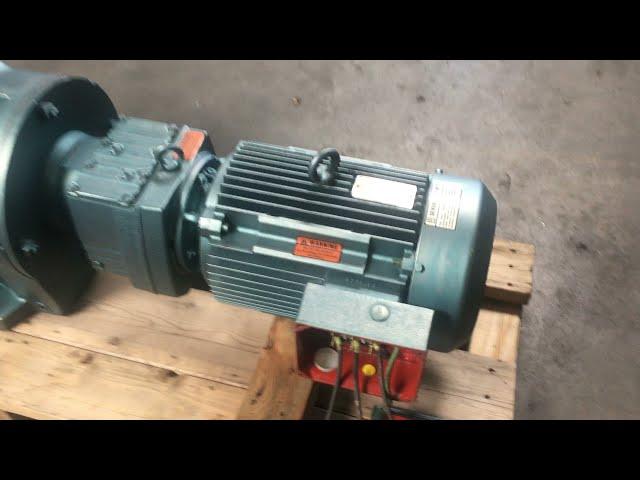 Sew Eurodrive 5hp/7hp Gearmotor Reduction Gear Motor 70,800 in-lbs of Torque