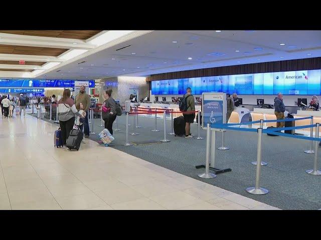 Tech issues, weather affecting national travel for holidays