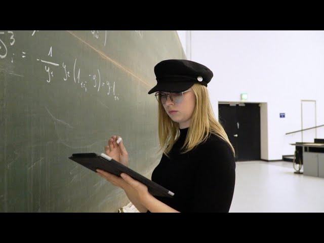 Nachgefragt: Eileen studiert Mathematik und Informatik an der Universität Stuttgart