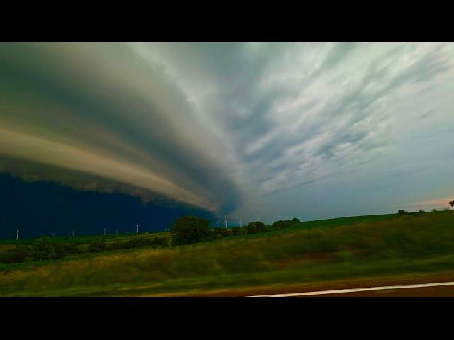 Northwestern Missouri MASSIVE Shelf Cloud & Insane CG Lightning Durning At Night [4K]- June 15, 2024