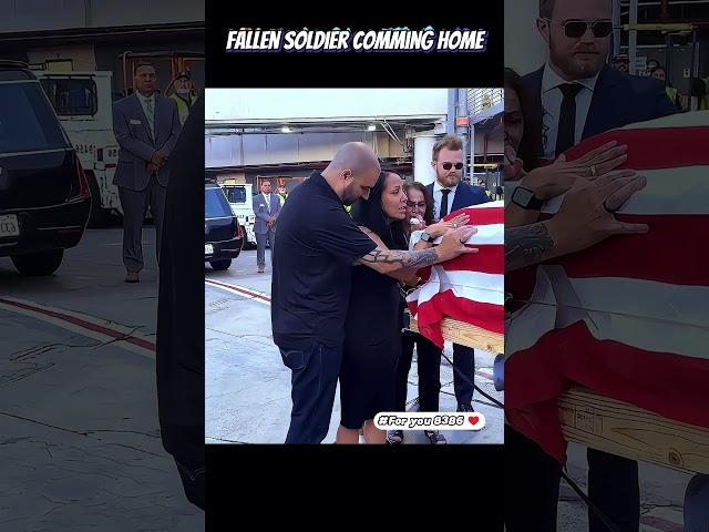 Fallen Soldier Coming Home! #surprise #cominghome #soldier