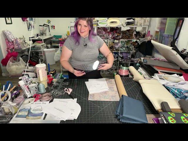 Cutting The Sarah Bag from the Sew Whatever Project Box