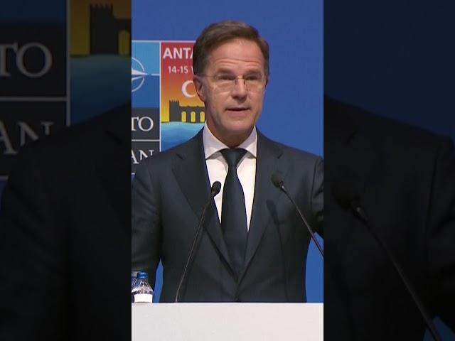 NATO: đã đến lượt Tổng thống Putin phải hành động
