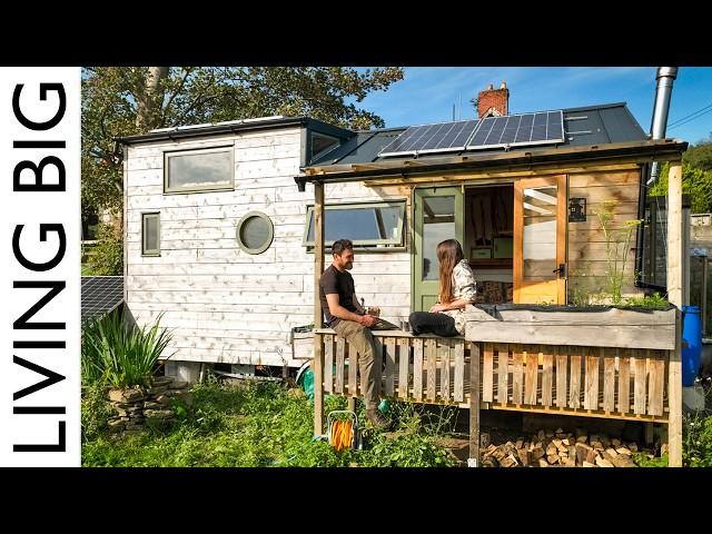 Reclaiming Home: An Off-Grid Tiny House Wonder In Wales 󠁧󠁢󠁷󠁬󠁳󠁿