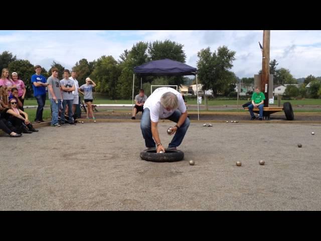 Marco Foyot giving a tire Demo at Zanesfield Petanque Club