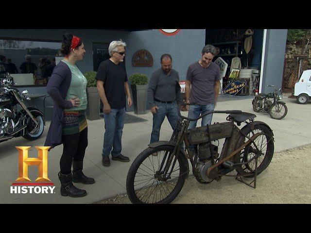 American Pickers: Mike Revives a 1911 Harley Davidson (Season 11) | History