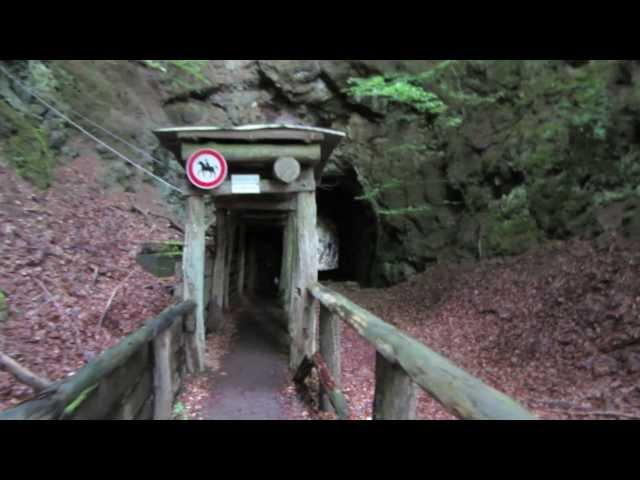 Vulkanen in de Eifel: Een kijkje in de Vulkaan van Arensberg