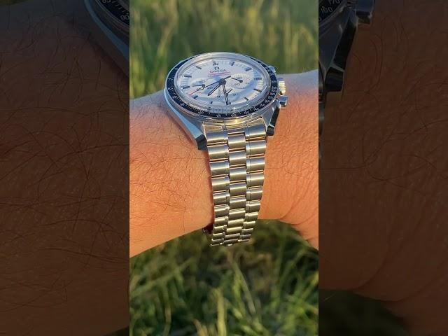 OMEGA Speedmaster Moonwatch white dial in sunset