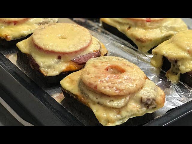 Горячие бутерброды с колбасой в духовке . Бутерброд с сыром и помидором . Рецепт горячих бутербродов