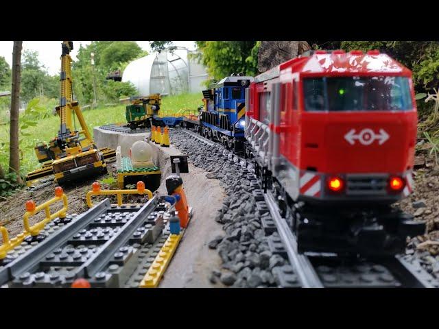 LEGO Cargo Train 60052 and 60098 - Underway to the new Water Dam in the Garden - Construction Pt. 13